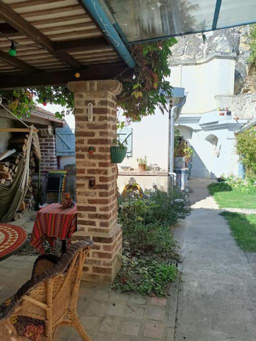 Trôo L'Atelier-Chambrette Dans Le Jardin Avec Salle De Bains, Sans Cuisine מראה חיצוני תמונה