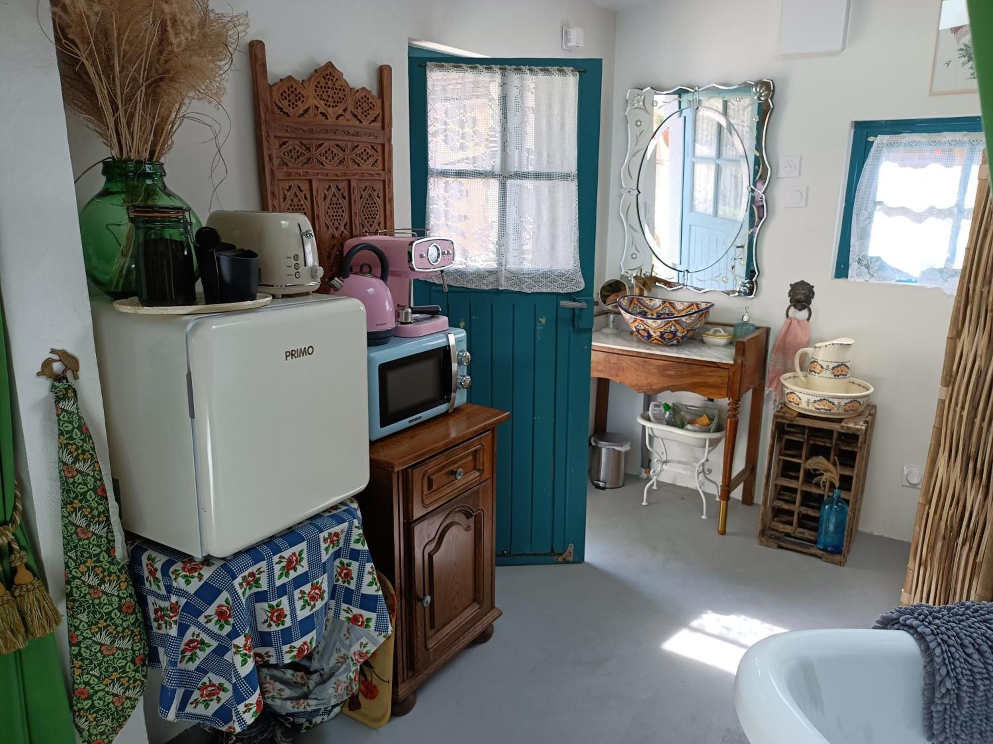 Trôo L'Atelier-Chambrette Dans Le Jardin Avec Salle De Bains, Sans Cuisine חדר תמונה